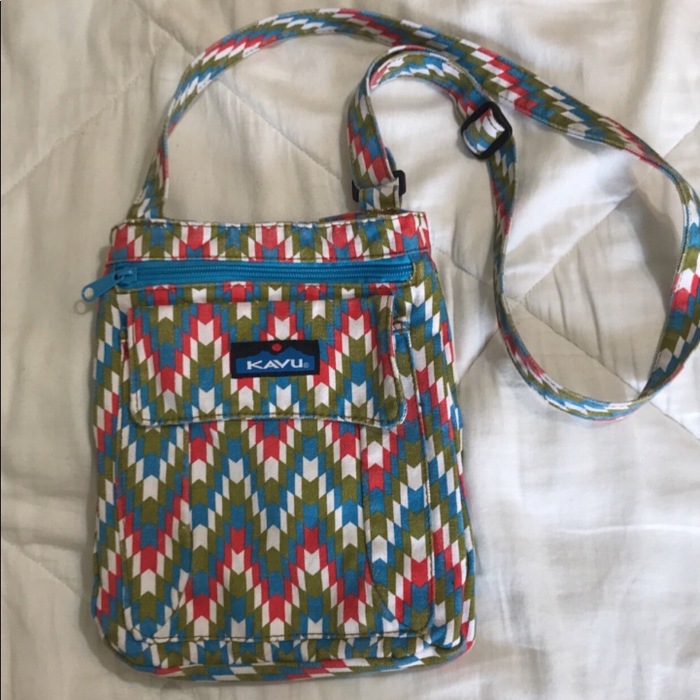 KAVU Crossbody purse